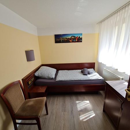 Hotel Goldener Löwe Zeulenroda-Triebes Exteriör bild